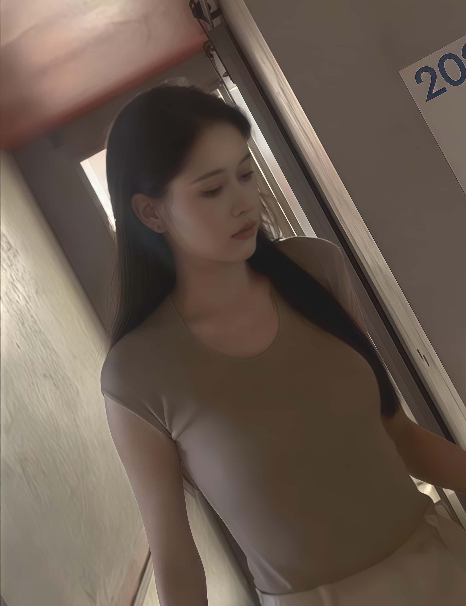 八月✅✅✅☀️《游走女厕专拍御姐》☀️三位 极品妹子▶长发御姐 紫长裙文静御姐 眼.jpg